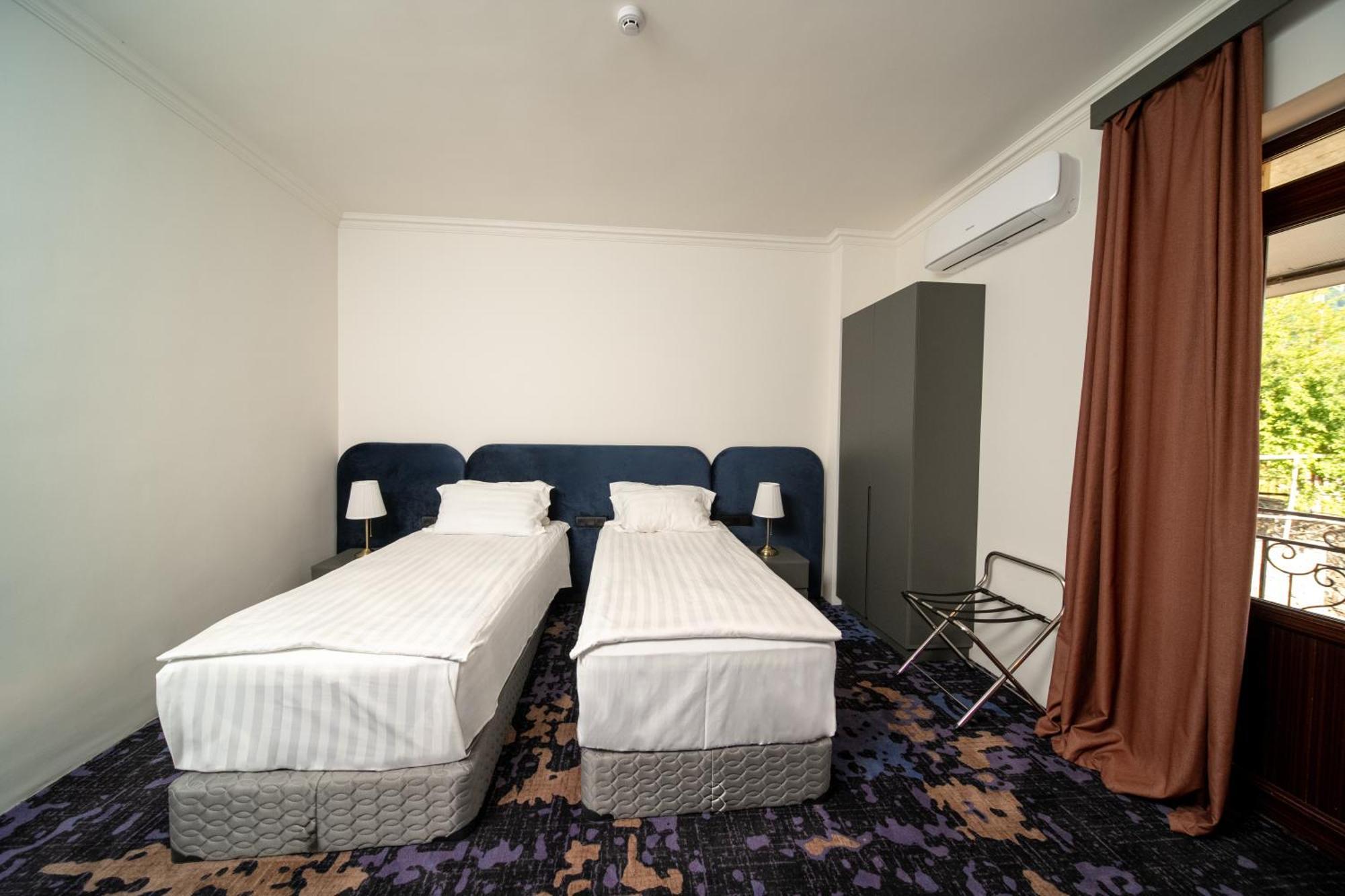 Kefilyan Family Hotel Sanain Exterior foto