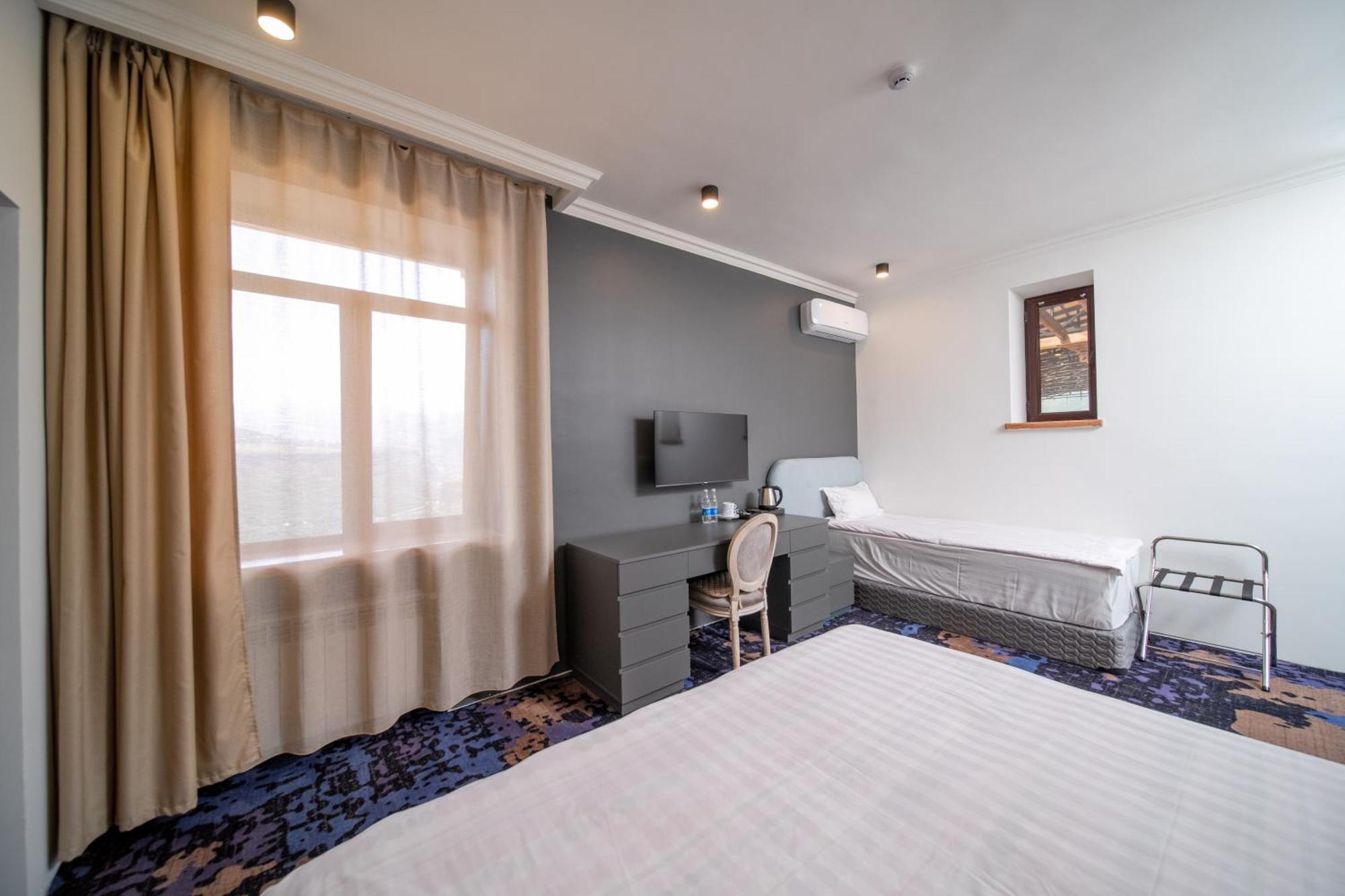 Kefilyan Family Hotel Sanain Exterior foto